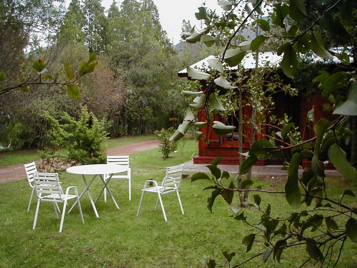 Cabanas Auquin Lemu Lago Puelo Exterior photo
